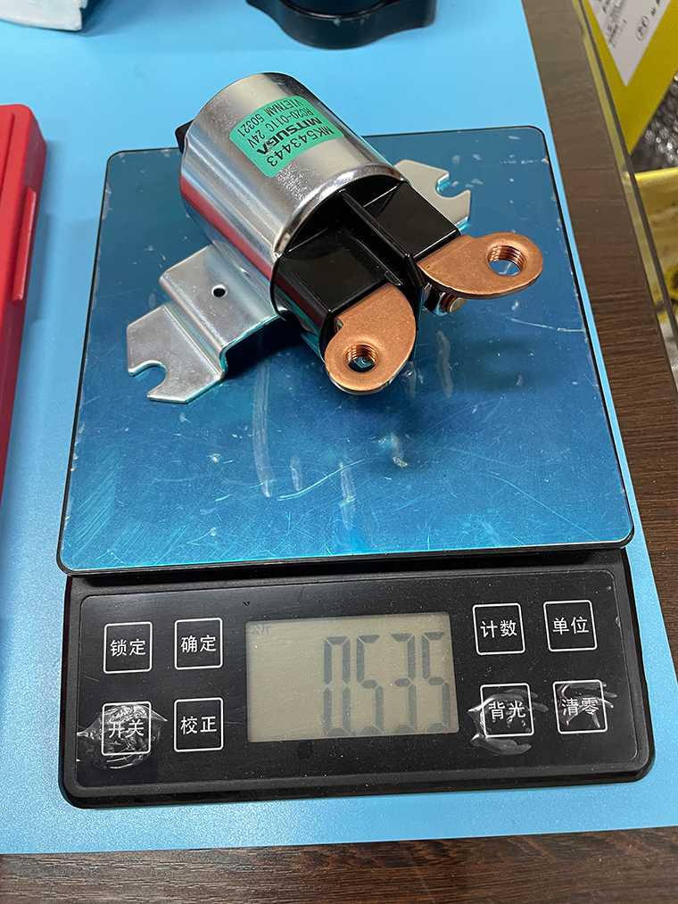 三一挖掘機繼電器