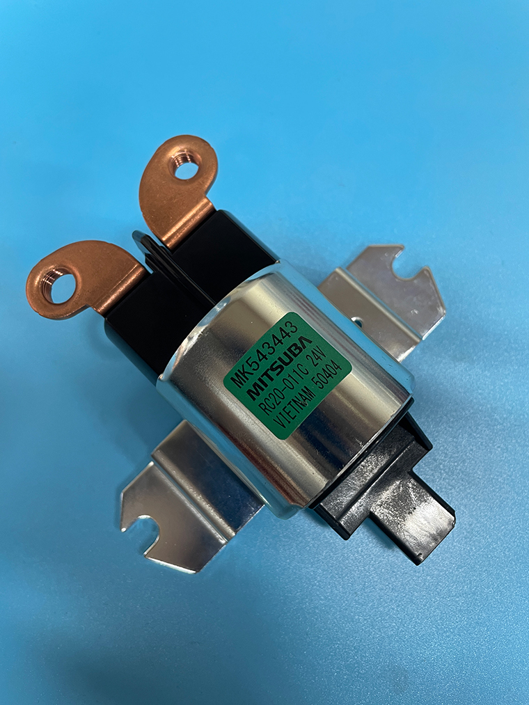 三一挖掘機繼電器